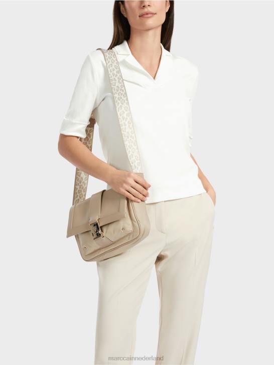 kleding gebroken wit 464J1300 t-shirt met 3/4 mouwen Marc Cain