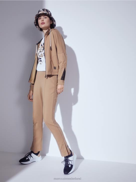 kleding gebroken wit 464J1436 t-shirt met luipaard- en letterprint Marc Cain