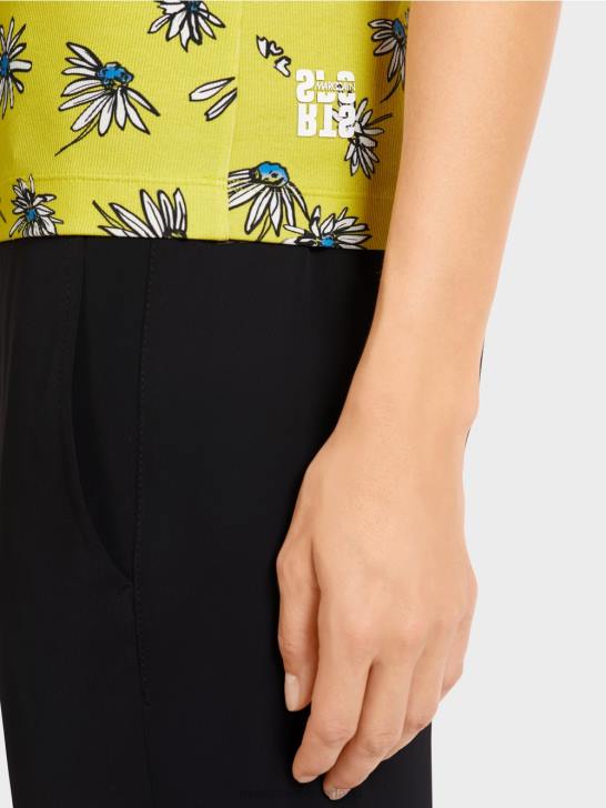 kleding groene zwavel 464J1441 top met opstaande kraag en madeliefjespatroon Marc Cain