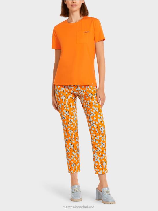 kleding helder oranje 464J1457 T-shirt met versierde borstzak Marc Cain