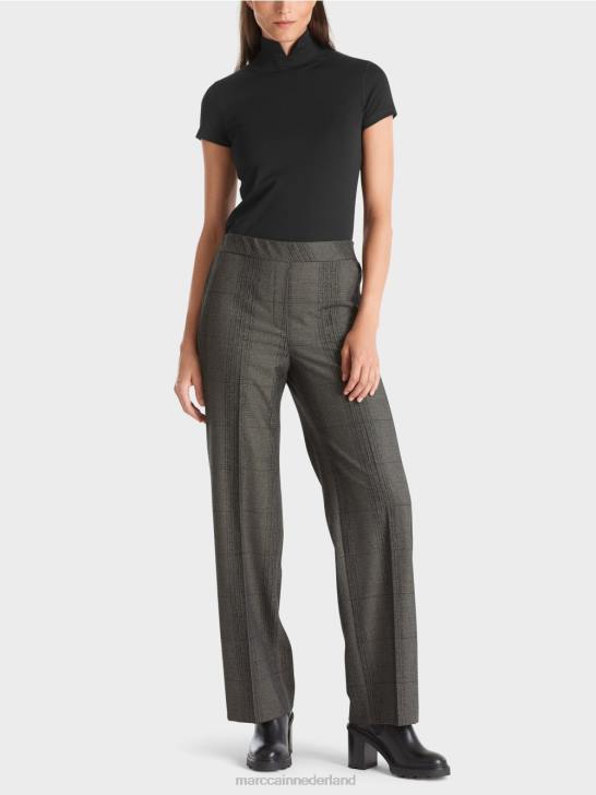 kleding zwart 464J1342 T-shirt met hoge hals Marc Cain