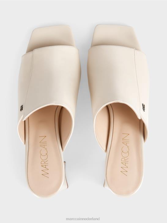 schoenen poeder crème 464J1636 Vierkante sandalen \"rethink Together\". Marc Cain